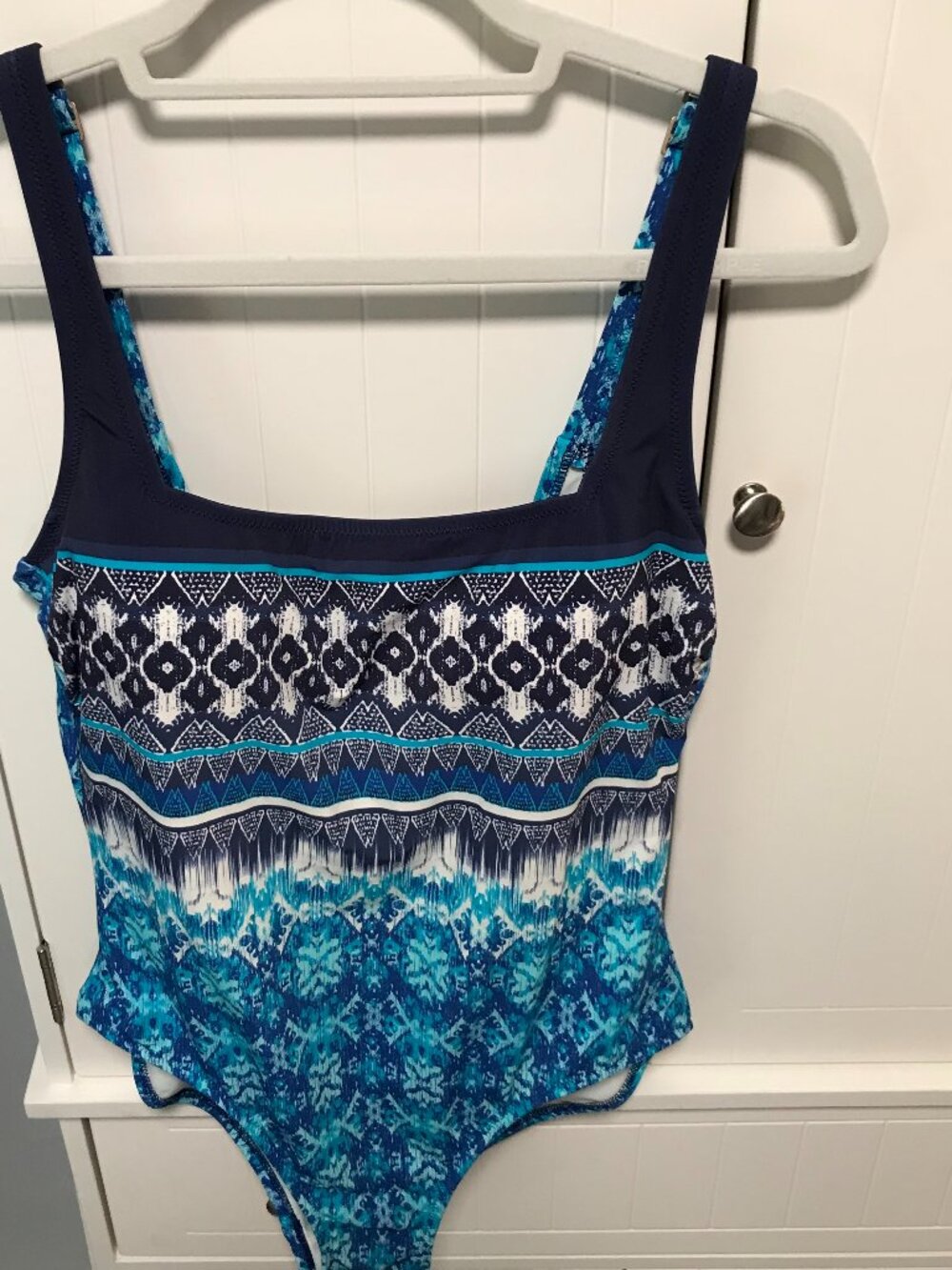 Land's End One-Piece Tugless Swimsuit - Size 10 Pre-Loved